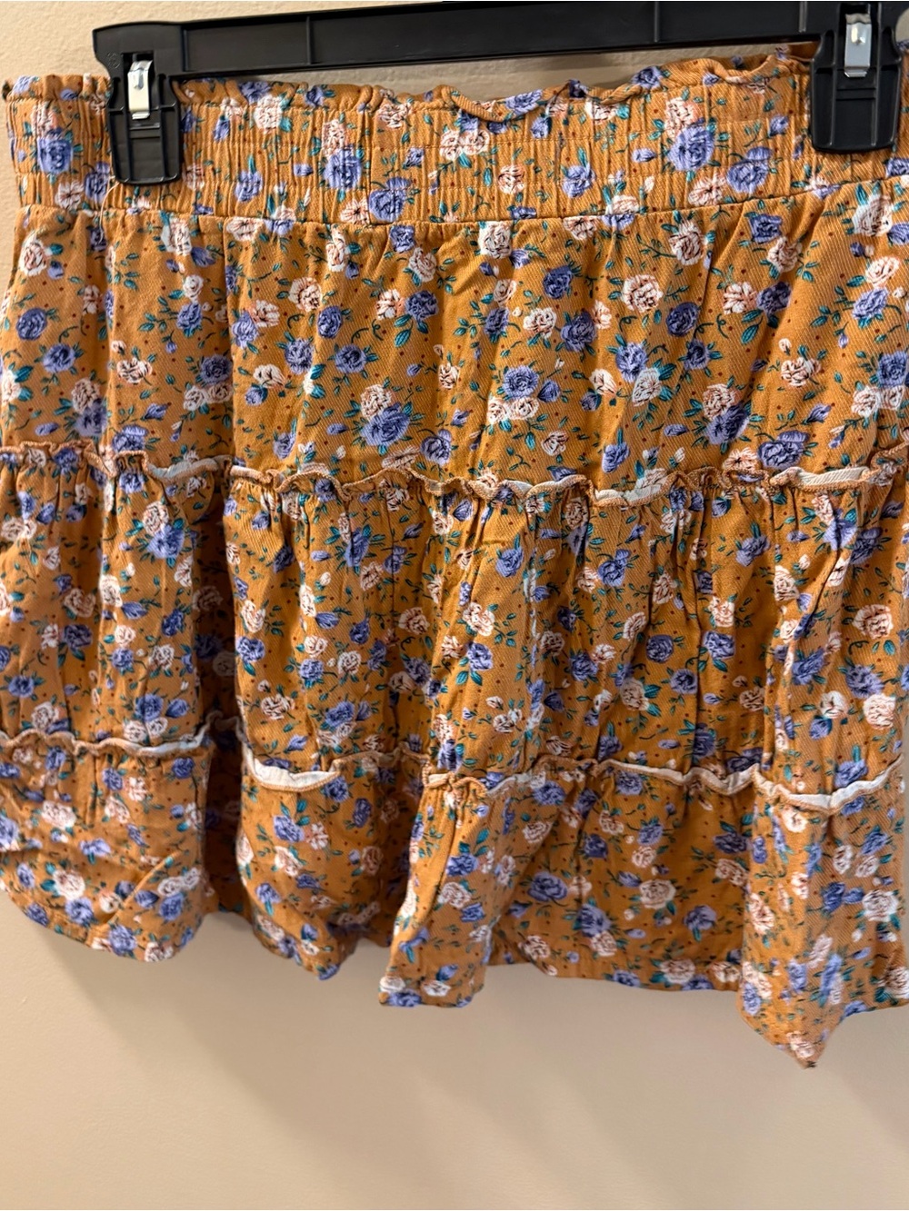 Indigo Risinb Floral Tiered Mini Skirt - Mustard Floral size M - Picture 2 of 3